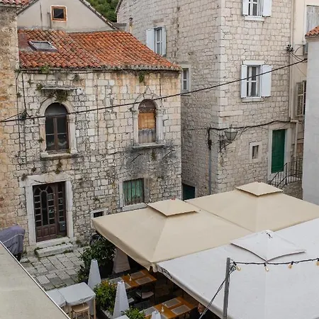 Vanjaka 3* Trogir