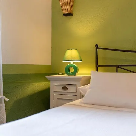 Vanjaka Bed & Breakfast 3*