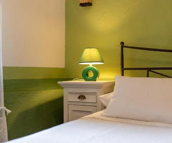 Vanjaka Nocleg ze śniadaniem 3*