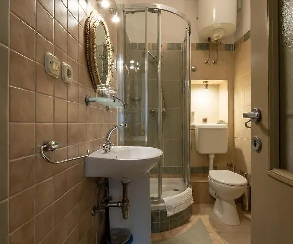 Vanjaka 3*