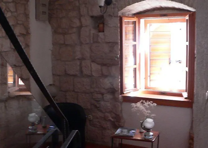 Vanjaka تروغير