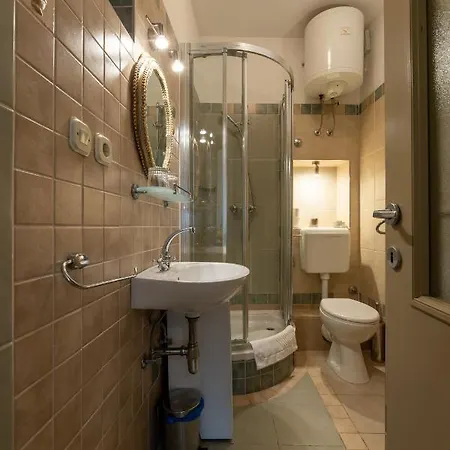 Vanjaka 3*