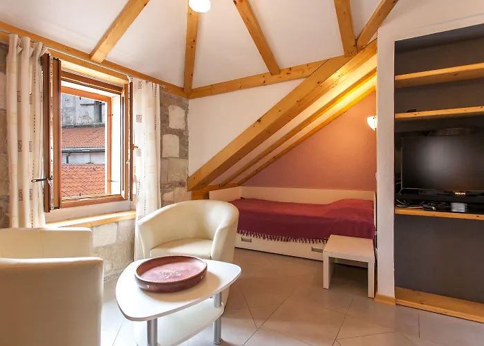 Vanjaka Bed & Breakfast